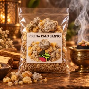 Resina aromática natural de Palo Santo en presentación de 25 g. Al usarla sobre carbón encendido, libera un humo místico y profundo con aroma dulce y envolvente